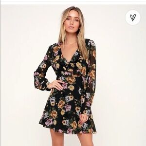 Lulu’s Love Abound Black Floral Print Long Sleeve Dress V-Neck Party Modest